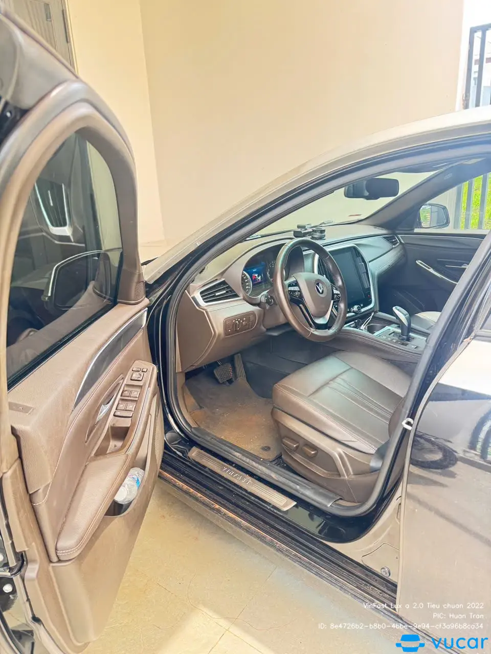VinFast Lux a 2.0 Tiêu chuẩn 2022 - Nội thất 4
