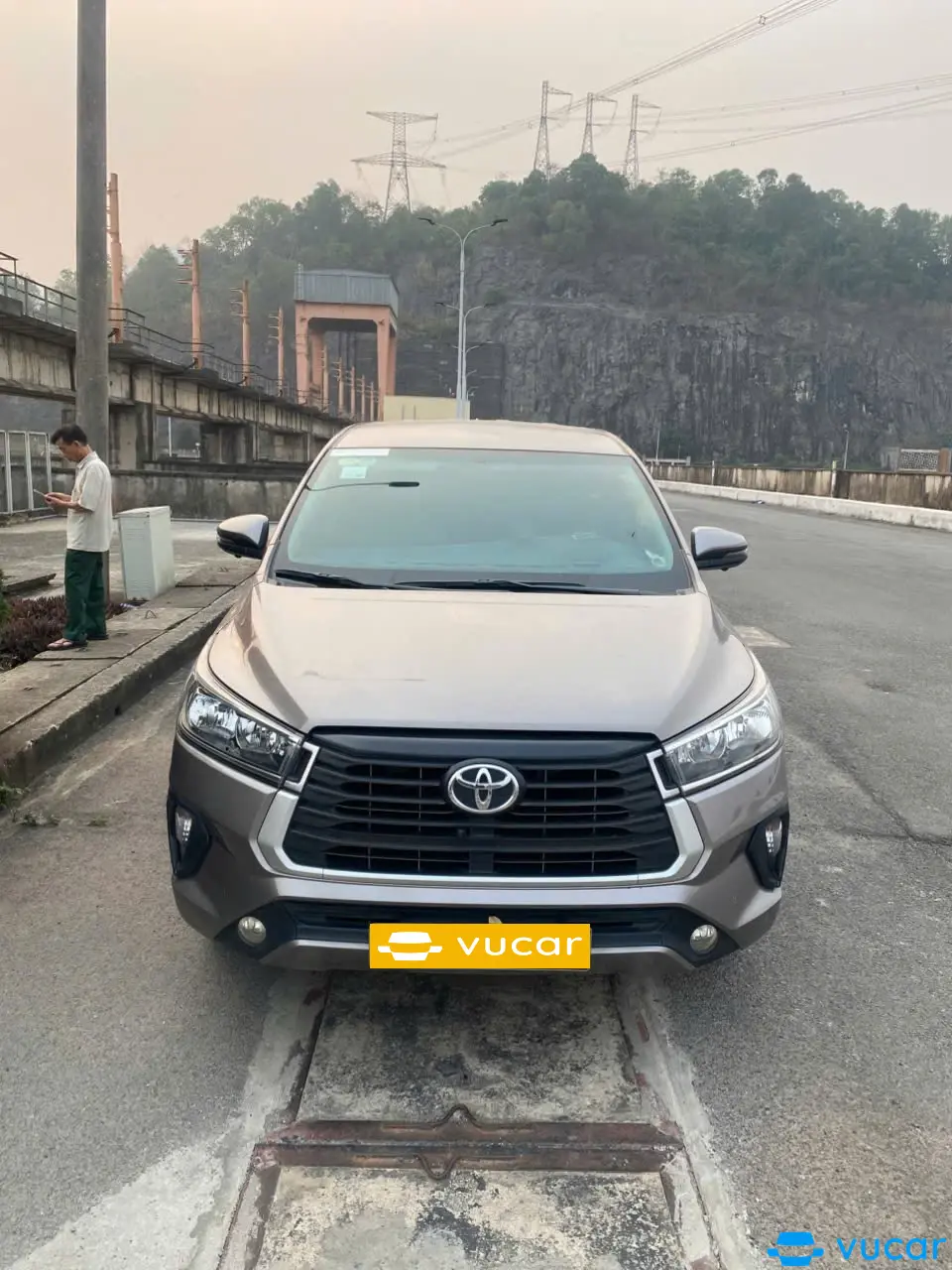 toyota innova E 2022 - Ngoại thất 1