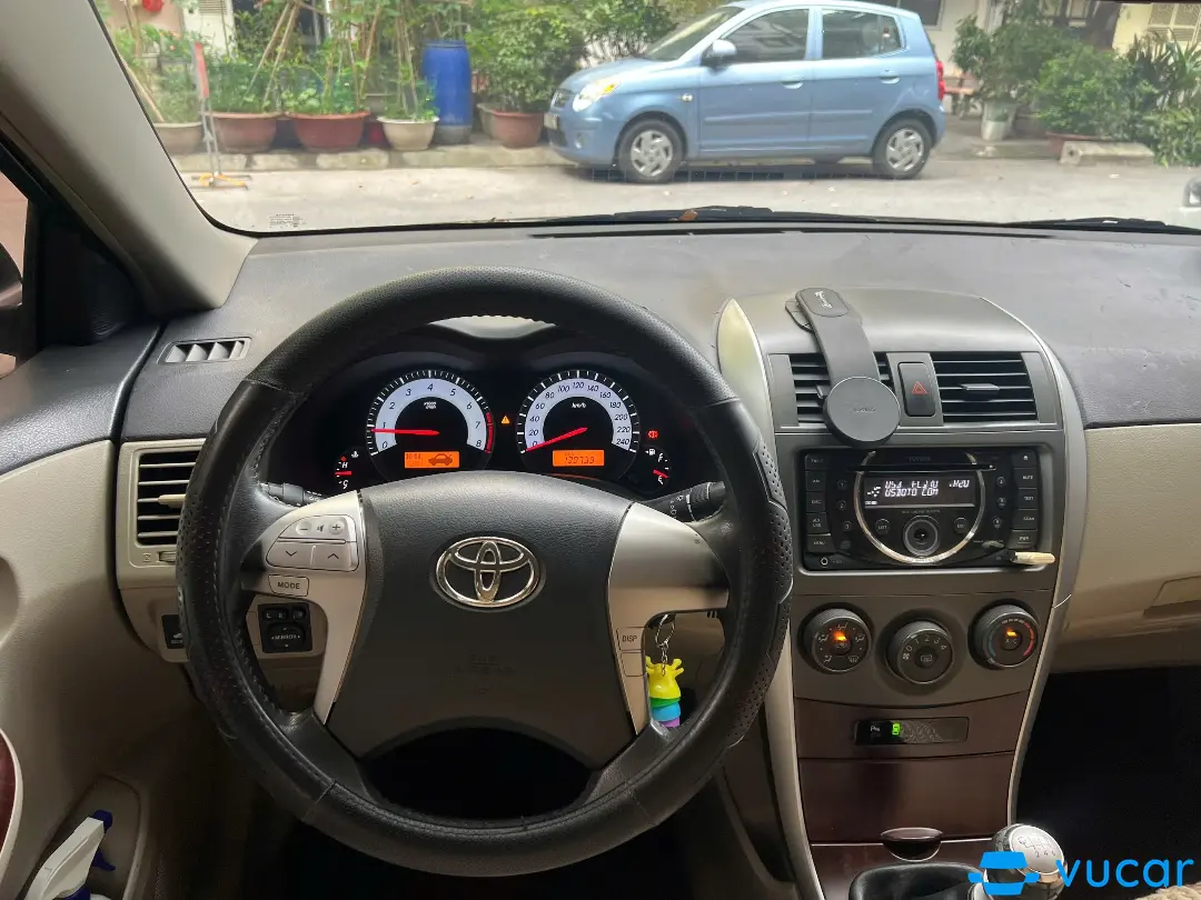 Toyota Corolla altis 1.8G MT 2012 - Nội thất 1