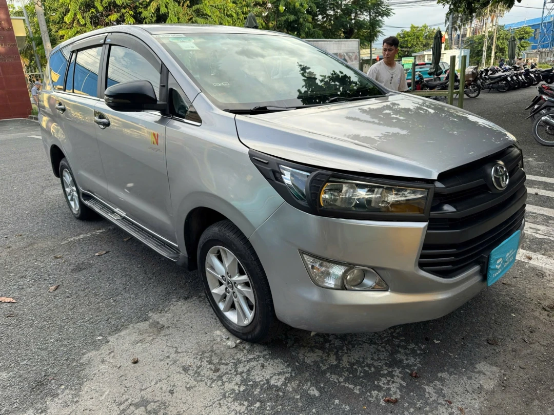 Toyota Innova 2.0G 2016 - Ngoại thất 11