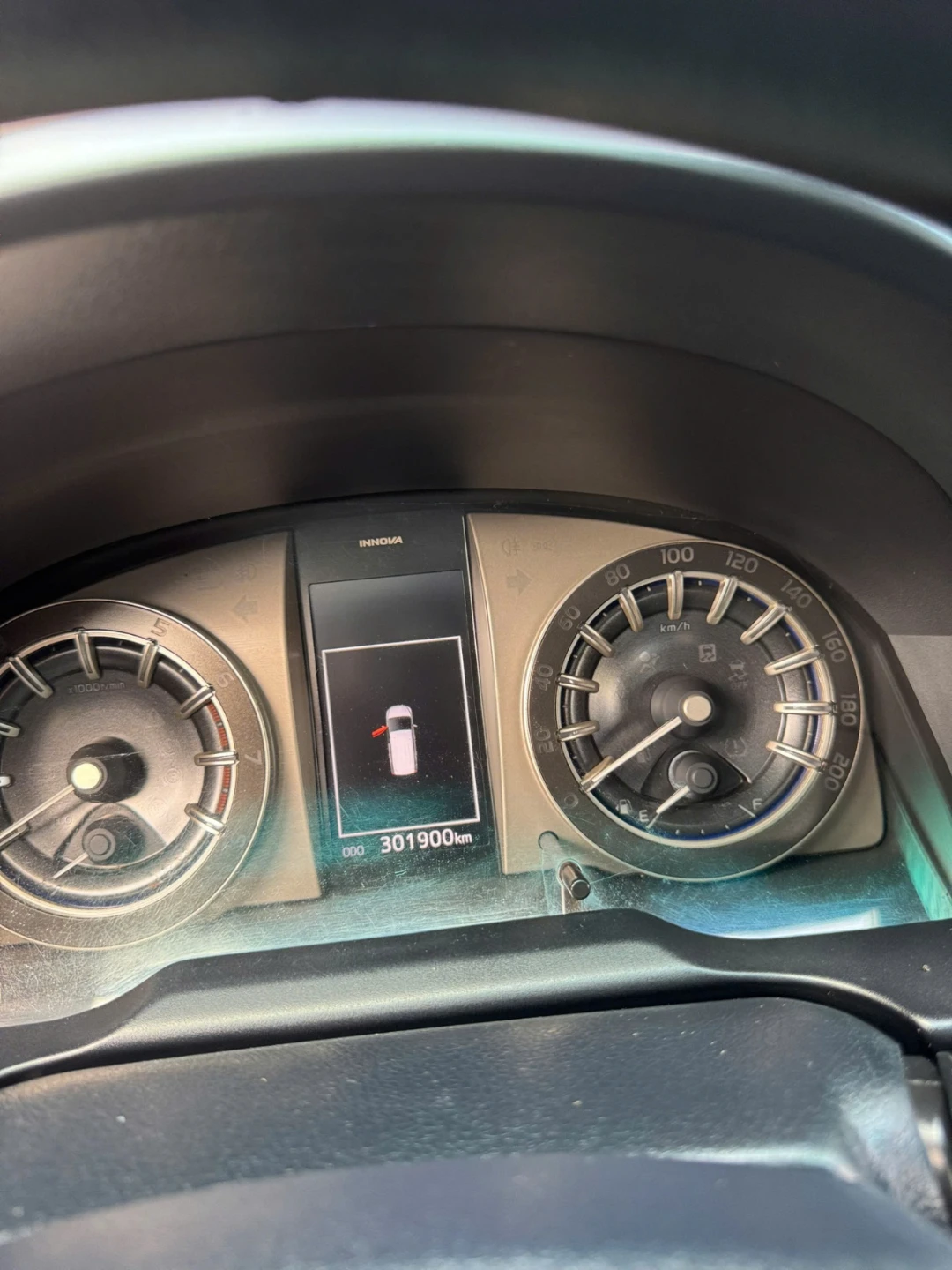 Toyota Innova 2.0G 2016 - Nội thất 26