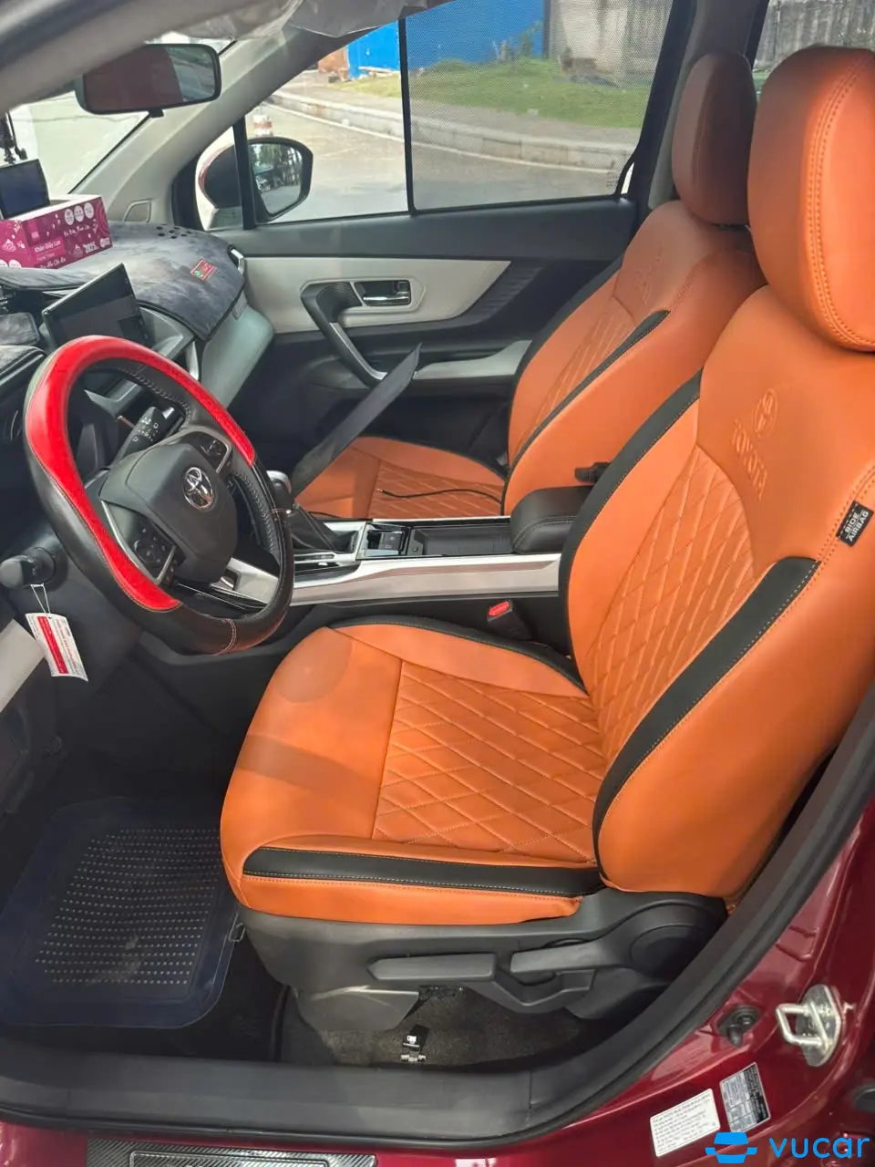 Toyota Veloz Cross Top 1.5 CVT 2023 - Nội thất 3