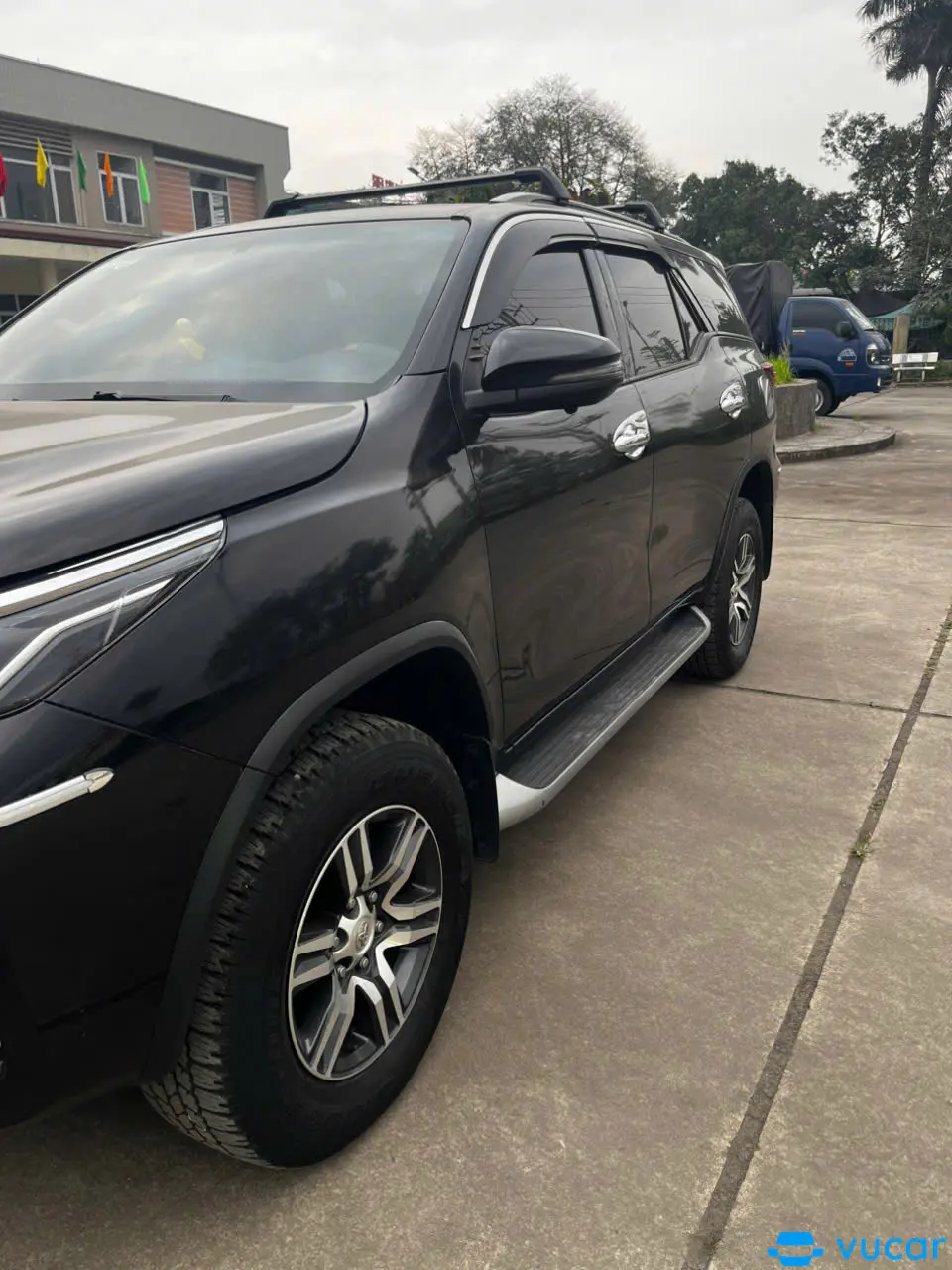Toyota Fortuner 2.4L 4x2 AT 2022 - Ngoại thất 6