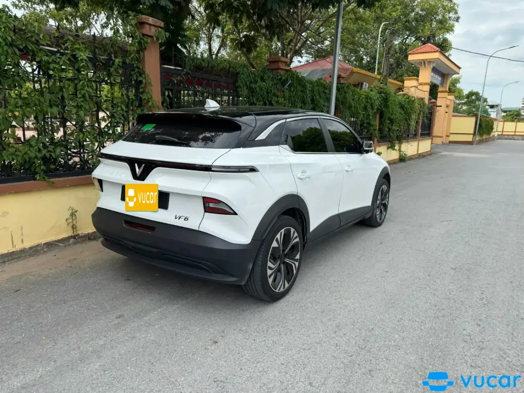 Ảnh xe VinFast Vf6 plus 2025