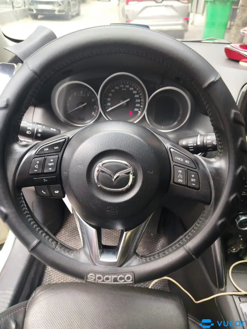 Mazda CX5 2014 2.0 AT - Nội thất 6