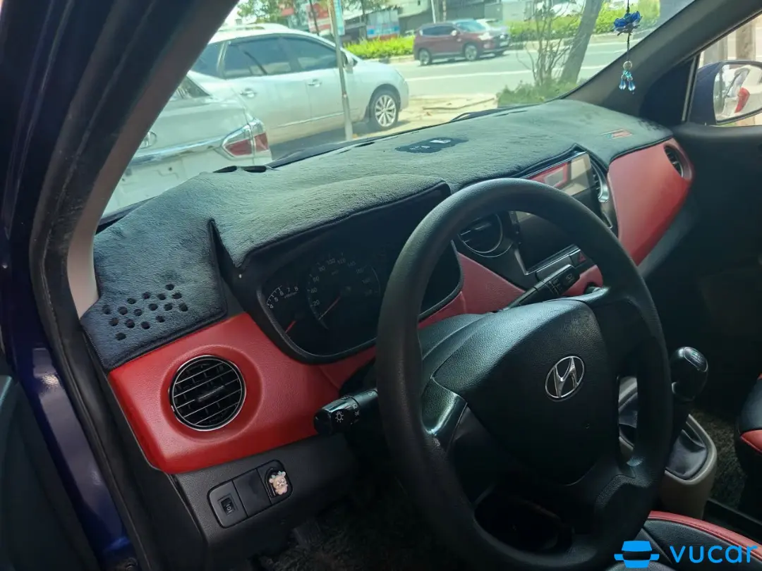 Hyundai I10 Sedan bản thiếu 2019 - Nội thất 2