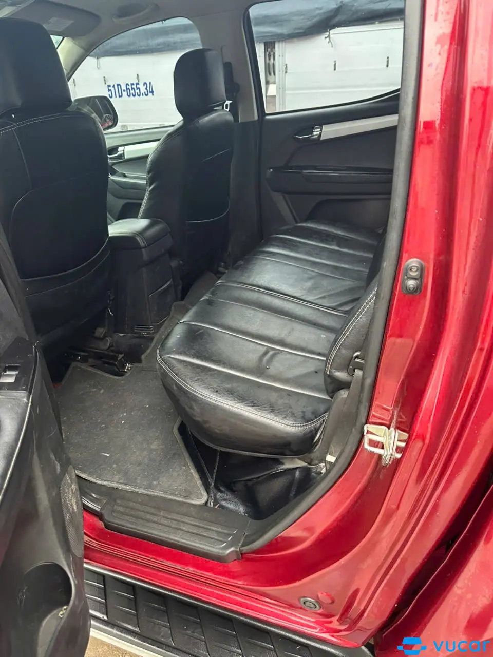Isuzu Dmax LS 1.9L 4x2 MT 2018 - Nội thất 2