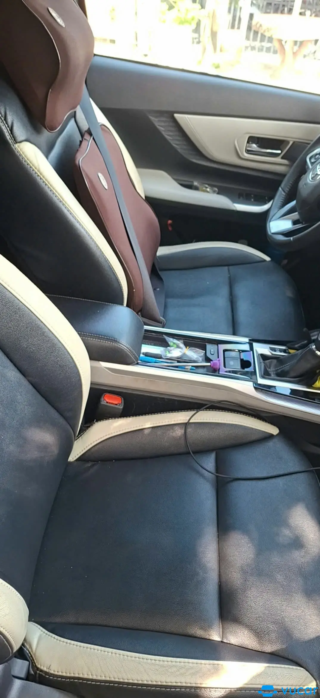 Toyota Veloz Cross 1.5 CVT 2023 - Nội thất 3