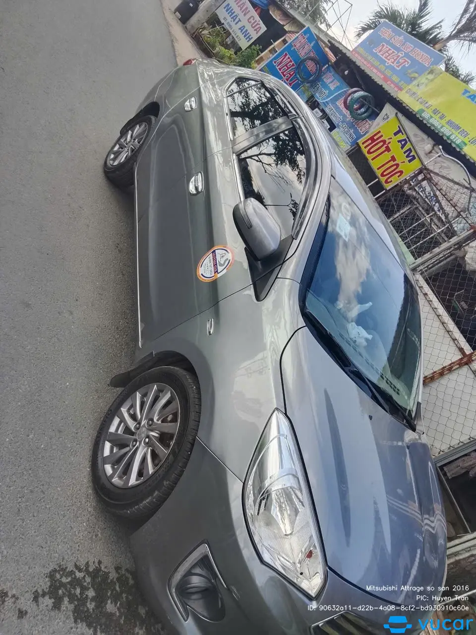 Mitsubishi Attrage số sàn 2016 - Ngoại thất 4