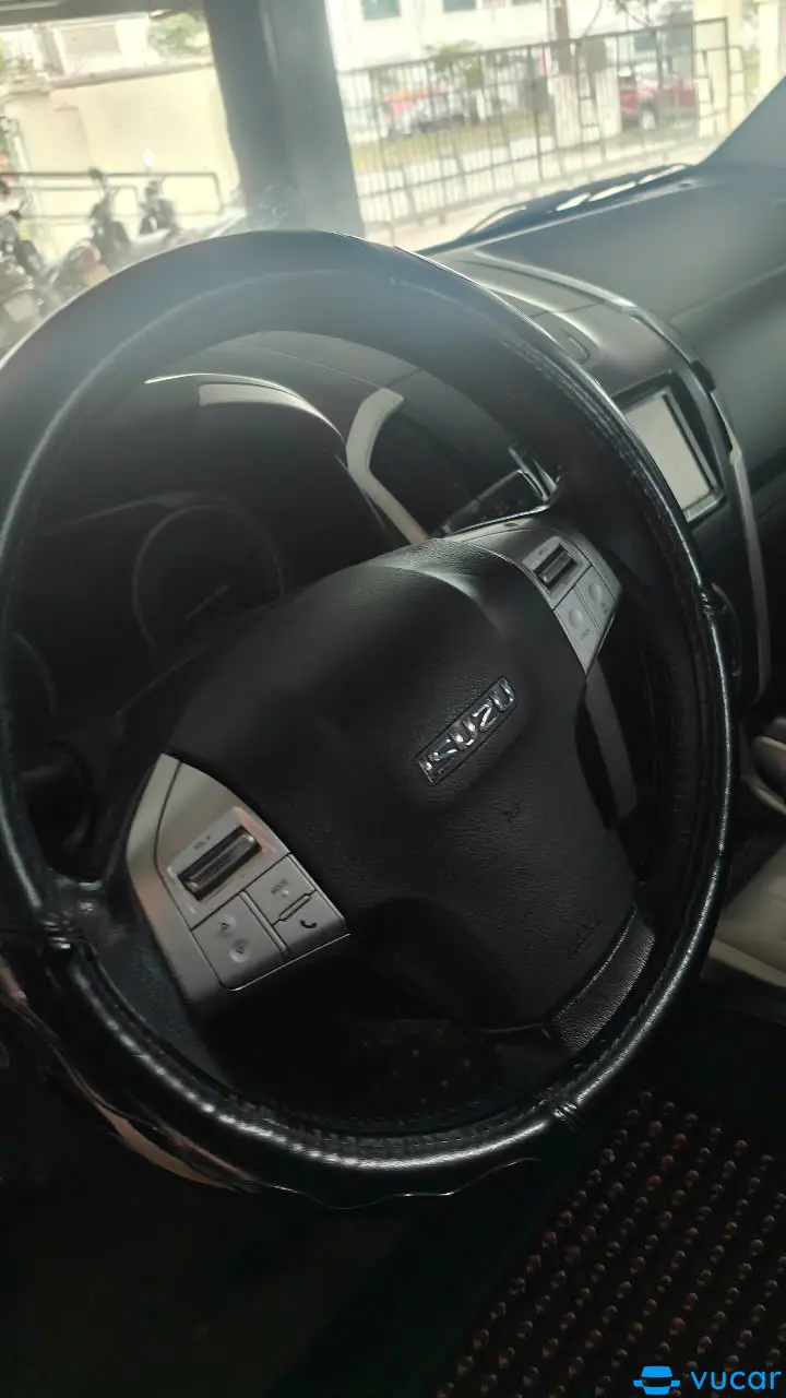 Ảnh xe Isuzu MU-X std 2016 - ảnh 6