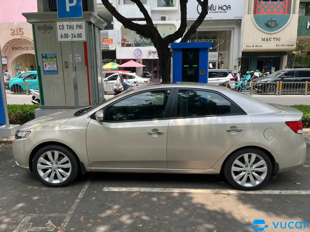 Kia Forte SX 1.6 AT 2012 - Ngoại thất 6