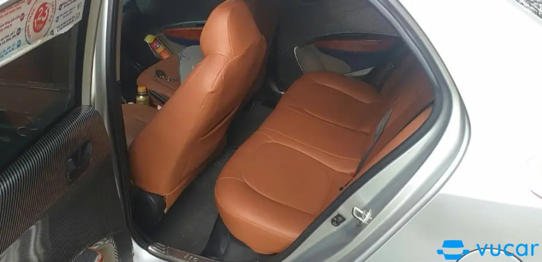 Đổi vf5 sang limo - Nội thất 1