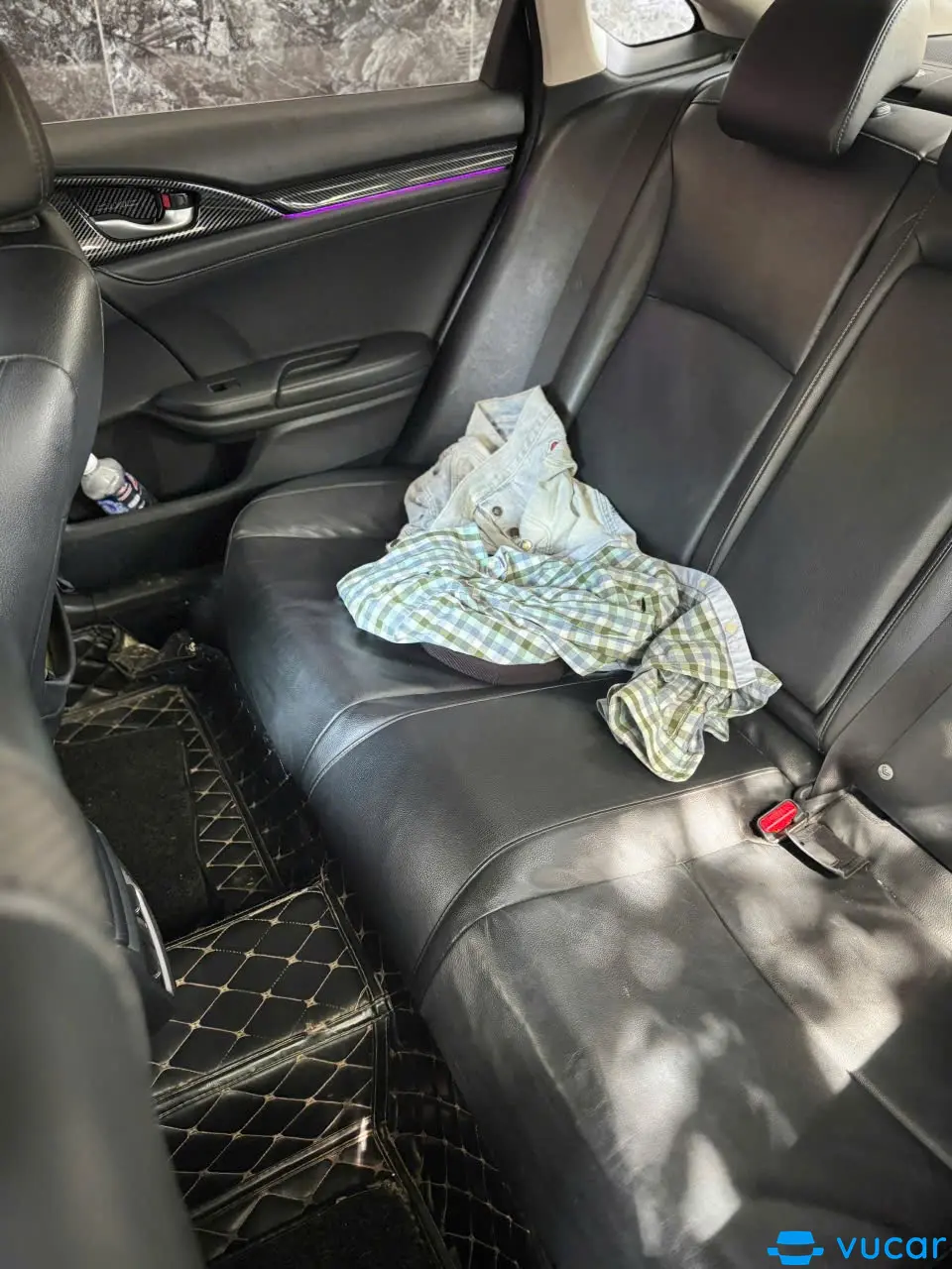 Honda Civic 2020 G 1.8 AT - Nội thất 4