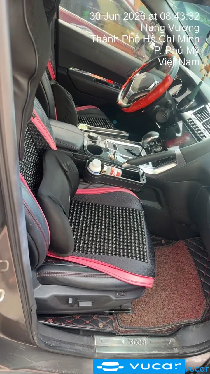 Peugeot 3008 1.6L Turbo AT 2015 - Nội thất 2