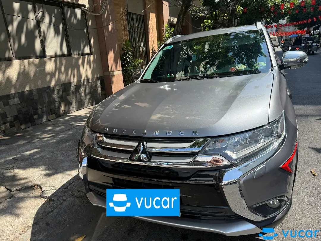 Mitsubishi Outlander 2.0 Premium 2018 - Ngoại thất 4