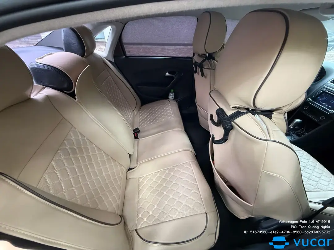 Volkswagen Polo 1.6 AT 2016 - Nội thất 2