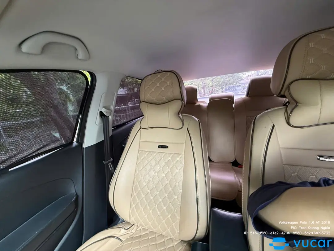 Volkswagen Polo 1.6 AT 2016 - Nội thất 3