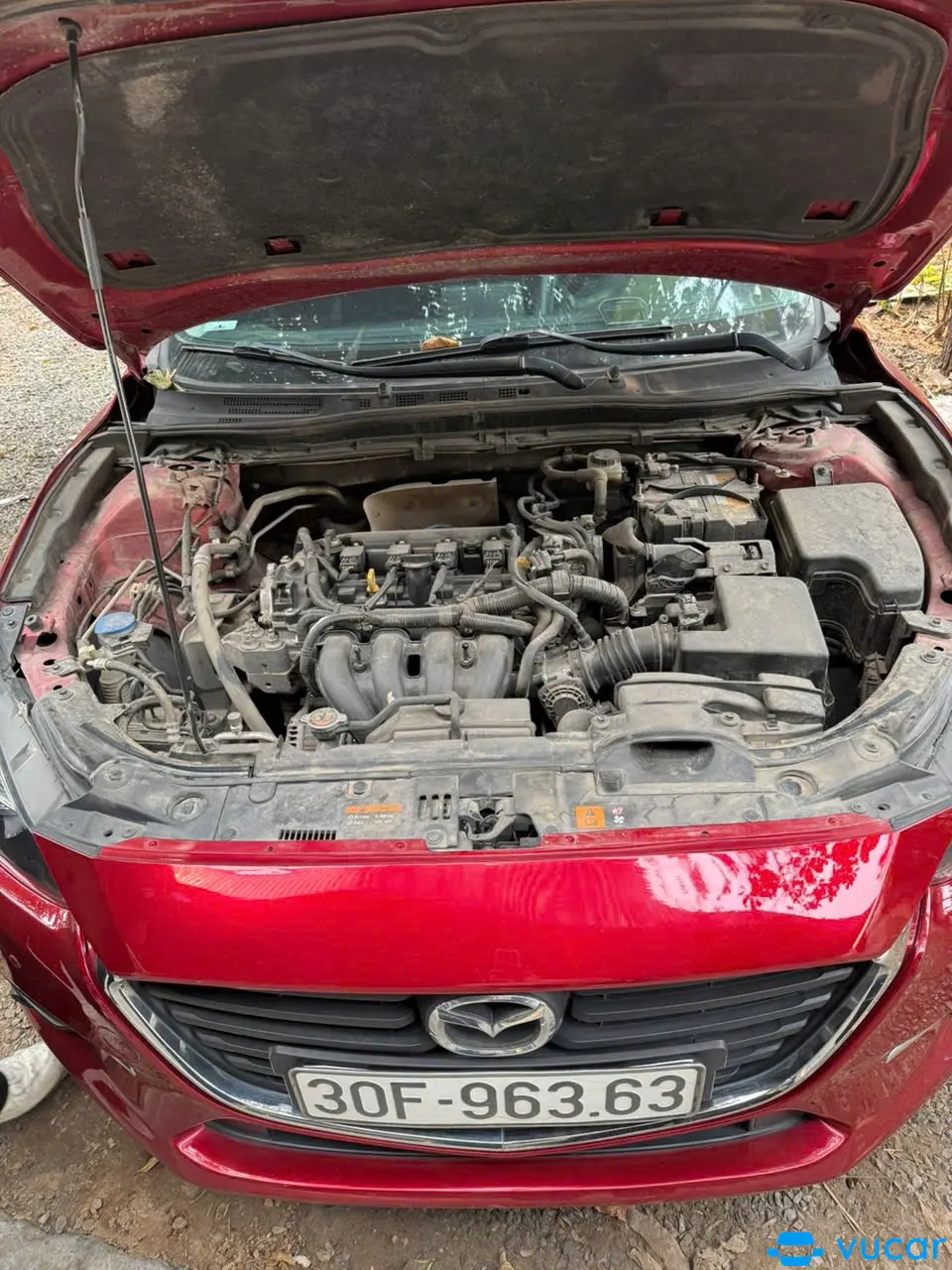mazda 3 2019  - Khoang động cơ 12