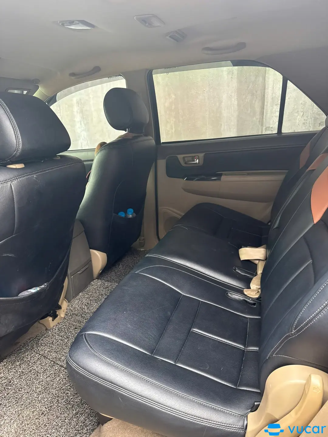 Toyota Fortuner 2.7V 4x2 AT 2013 - Nội thất 8