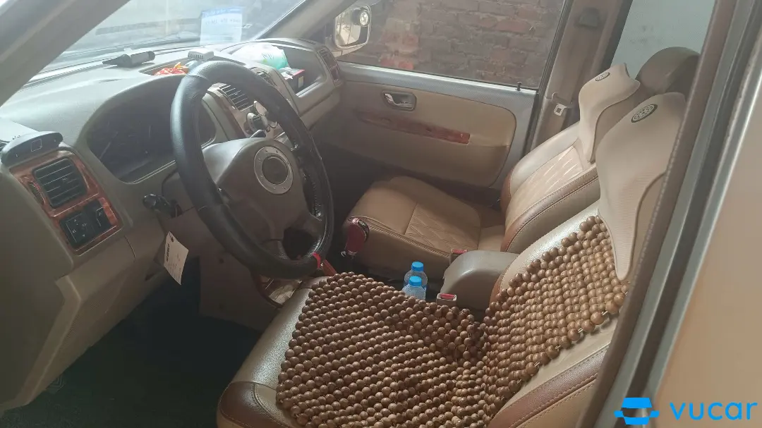 Mitsubishi Jolie MB 2005 - Nội thất 3