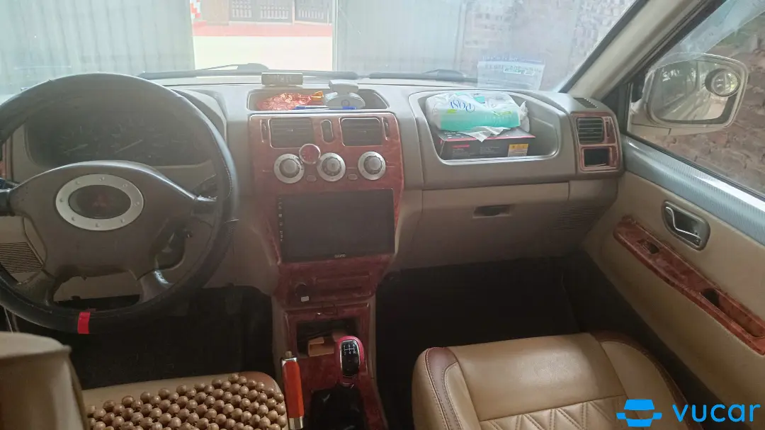 Mitsubishi Jolie MB 2005 - Nội thất 2