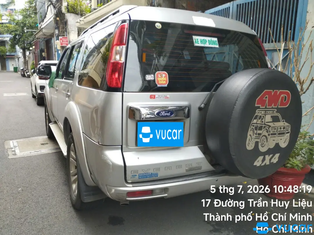 Ford Everest 2.5L 4x2 AT 2014 - Ngoại thất 3