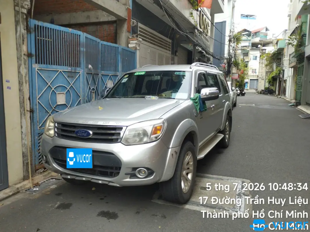 Ford Everest 2.5L 4x2 AT 2014 - Ngoại thất 2