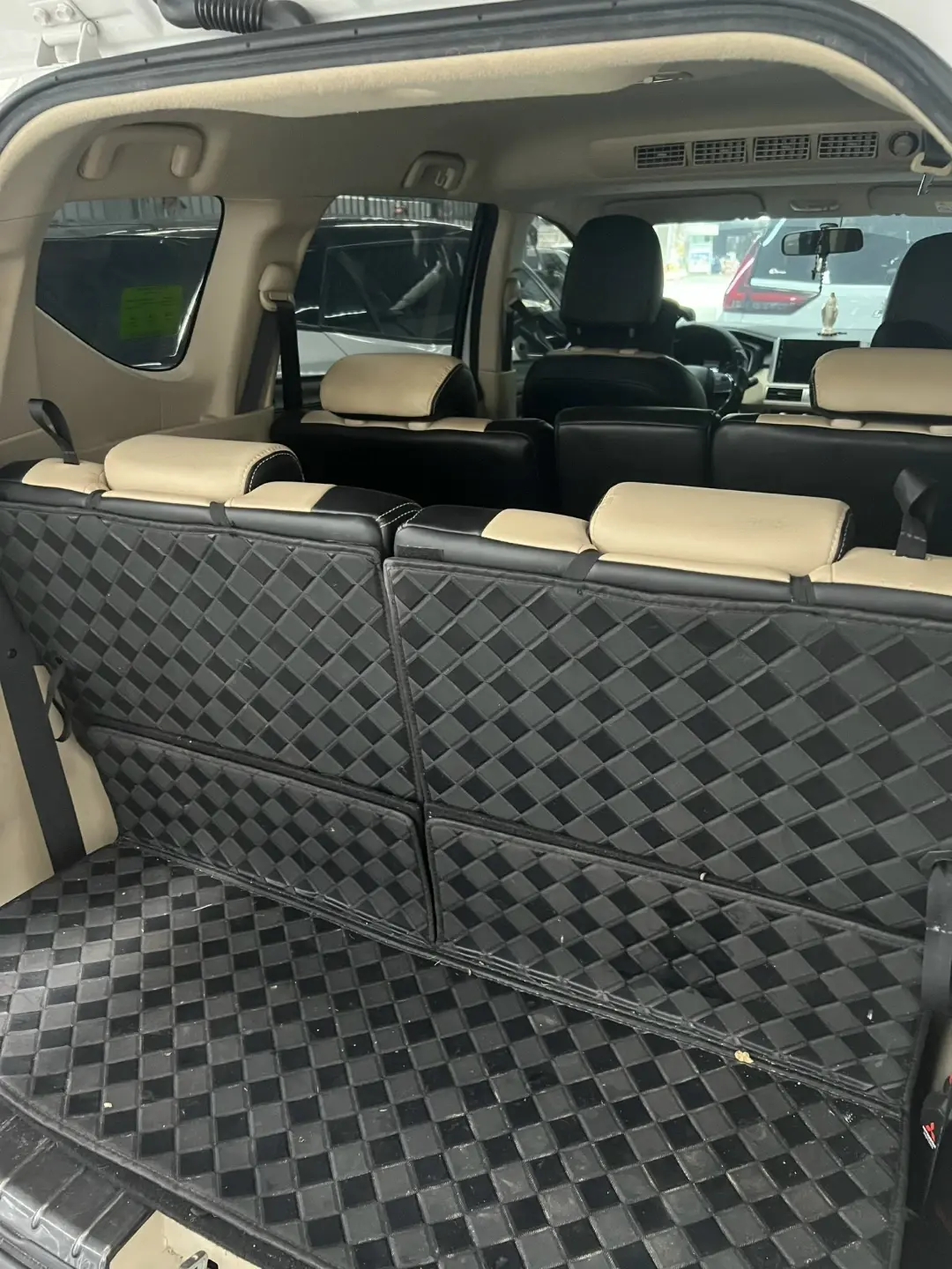 Mitsubishi Xpander 1.5 AT 2019 - Nội thất 1