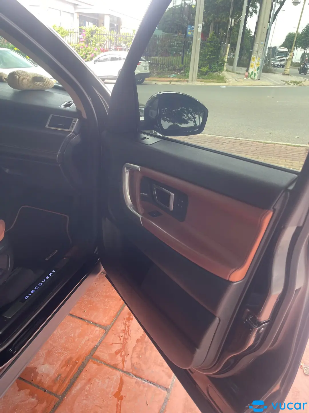 Landrover Discovery sport HSE Luxury 2015 - Nội thất 5