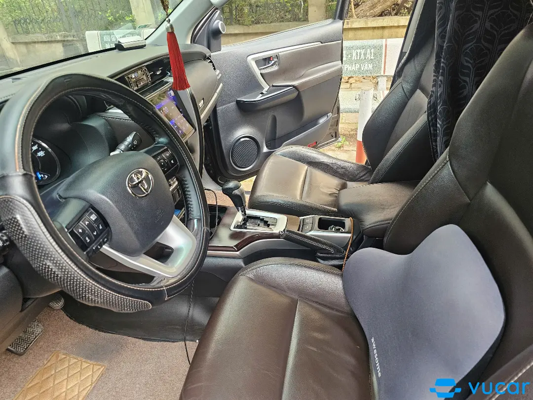 Toyota Fortuner  2017 - Nội thất 4