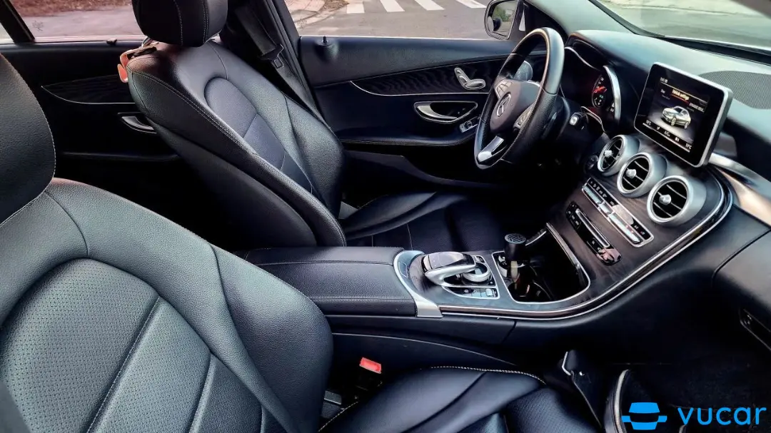 Ảnh xe Mercedes-Benz C 200 Bản full 2018  - ảnh 4