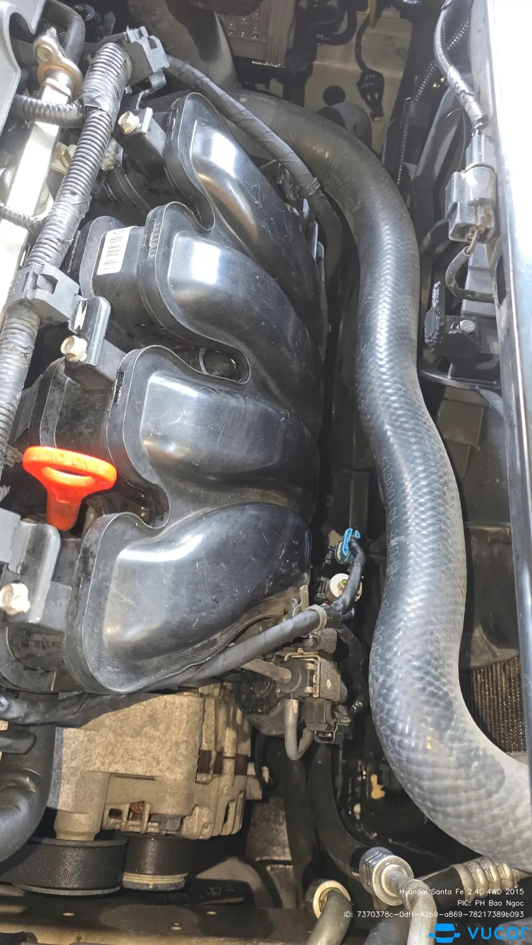 Hyundai Santa Fe 2.4L 4WD 2015 - Khoang động cơ 3