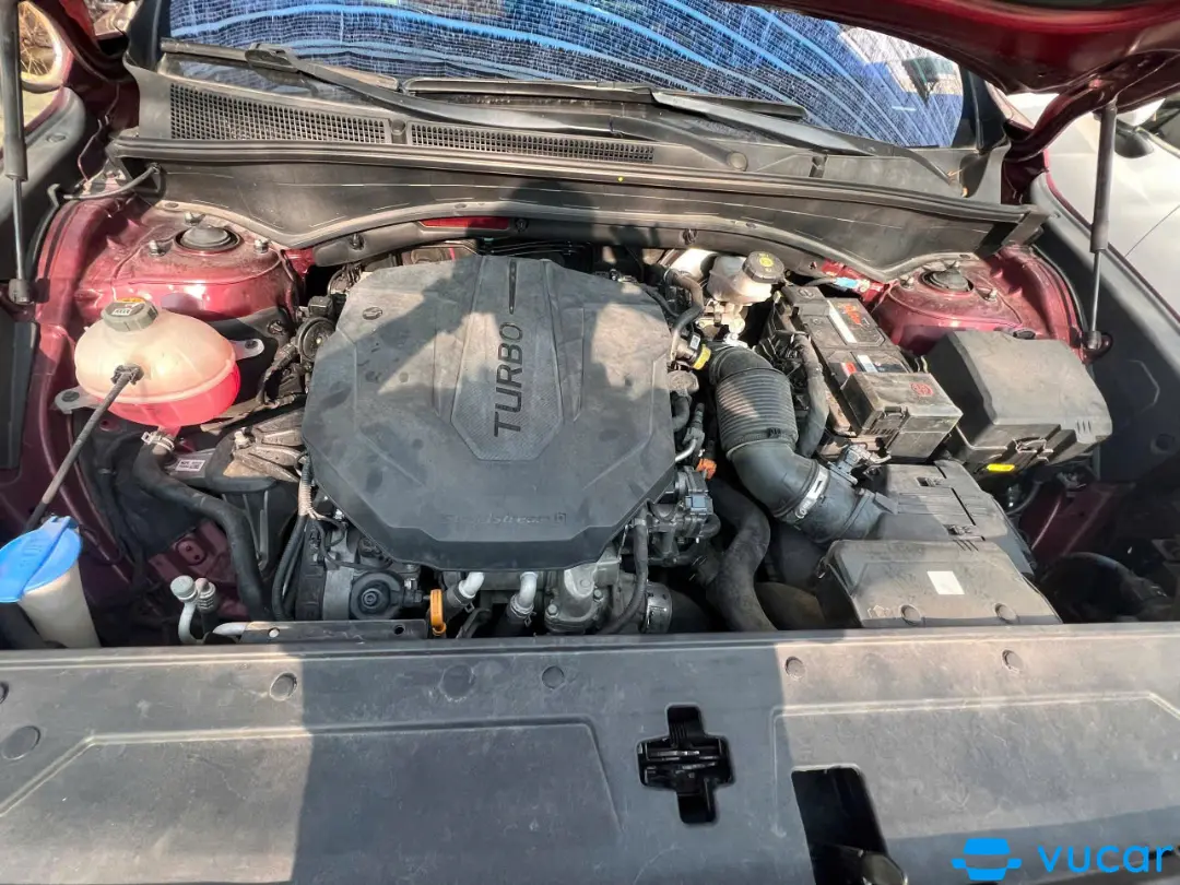 Hyundai Santafe ... 2021 - Khoang động cơ 1