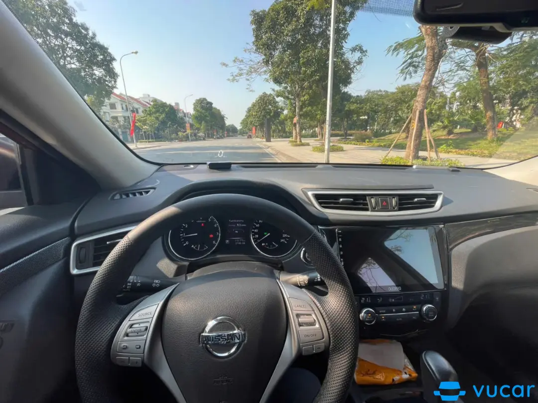 Nissan X trail 2.0 2WD Premium 2018 - Nội thất 5