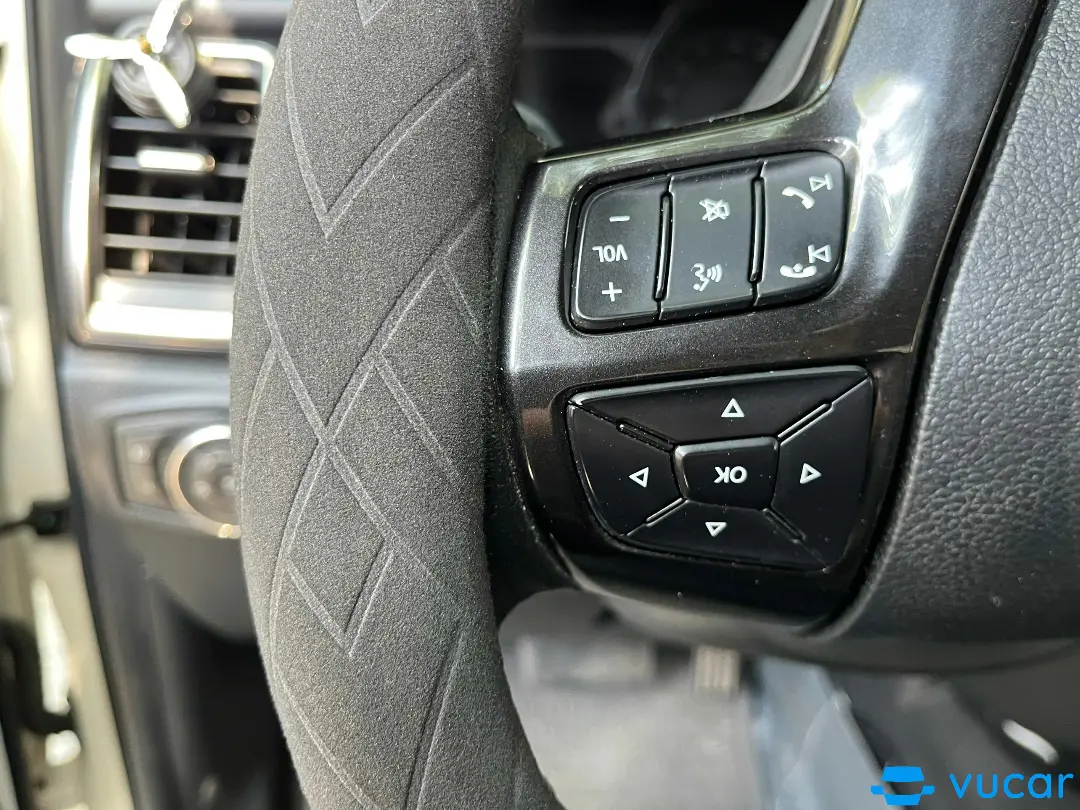 Ford everest 2.0 bi-turbo 2019 - Nội thất 8