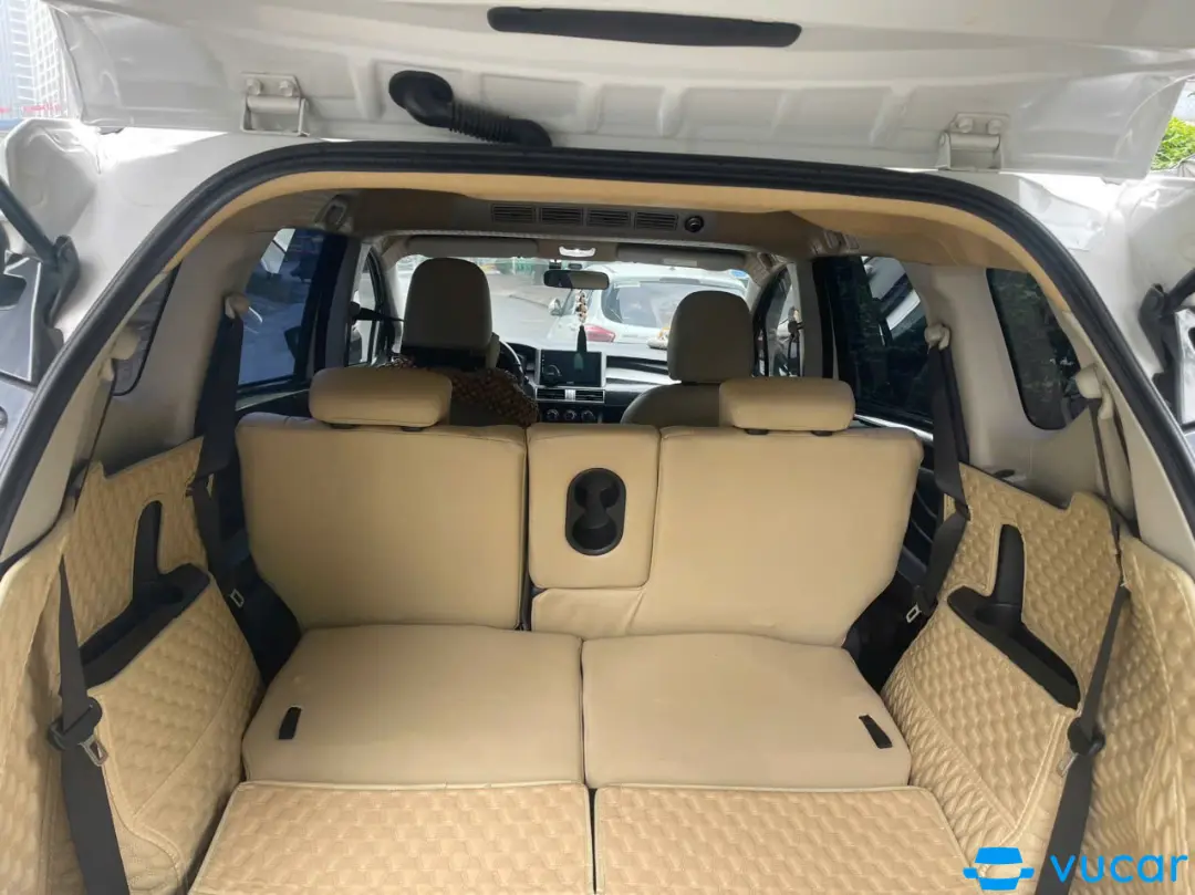 Mitsubishi Xpander 1.5 AT 2023 - Nội thất 2