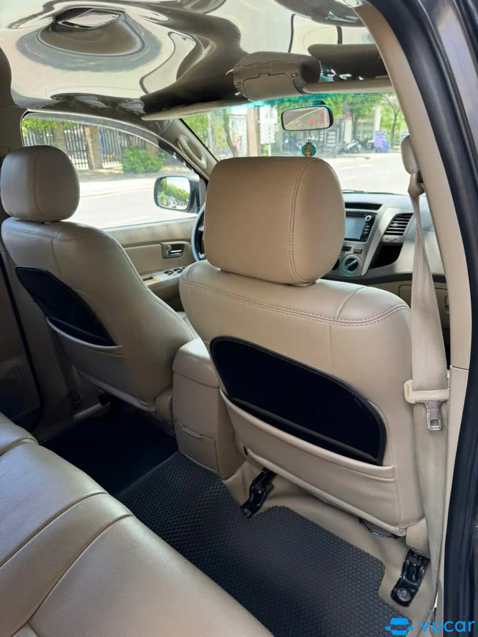 Toyota Fortuner 2011 - Nội thất 4