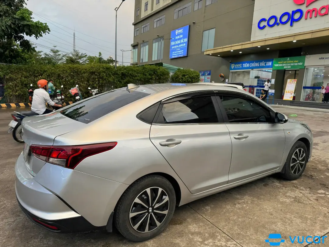 Hyundai Accent 1.4 MT Tiêu Chuẩn 2021 - Ngoại thất 6