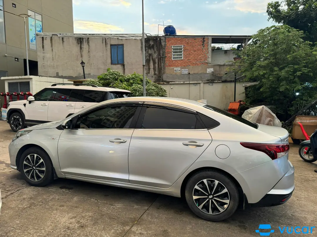 Hyundai Accent 1.4 MT Tiêu Chuẩn 2021 - Ngoại thất 7