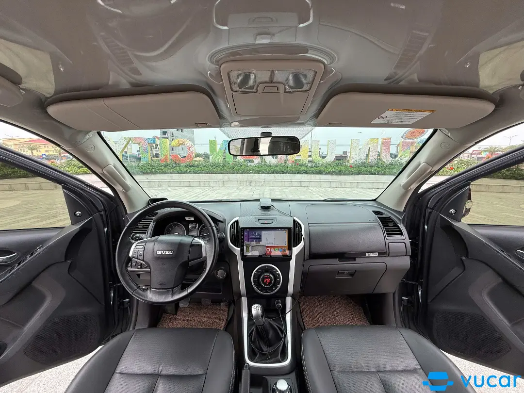 Isuzu Dmax LS 1.9L 4x2 MT 2019 - Nội thất 15