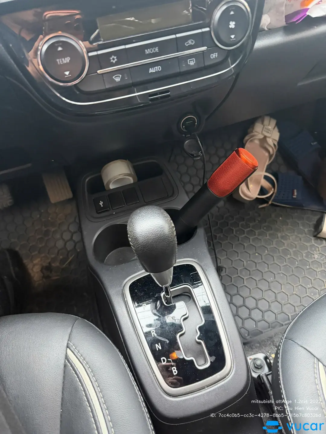 Mitsubishi Attrage Premium 1.2 CVT 2022 - Nội thất 2