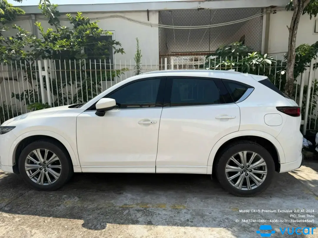 Ảnh xe Mazda CX-5 Premium Exclusive 2.0 AT 2024 - ảnh 6