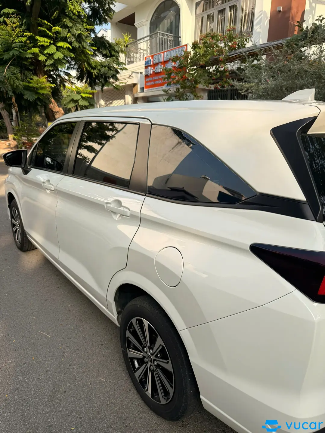 Toyota Avanza Premio 1.5 AT 2022 - Ngoại thất 4