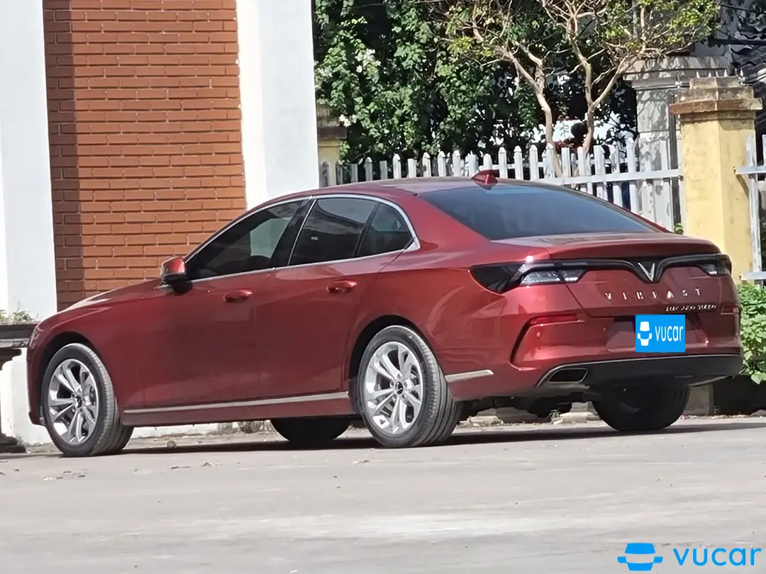 Ảnh xe VinFast Lux a 2.0 Base 2.0 AT 2020 - ảnh 4