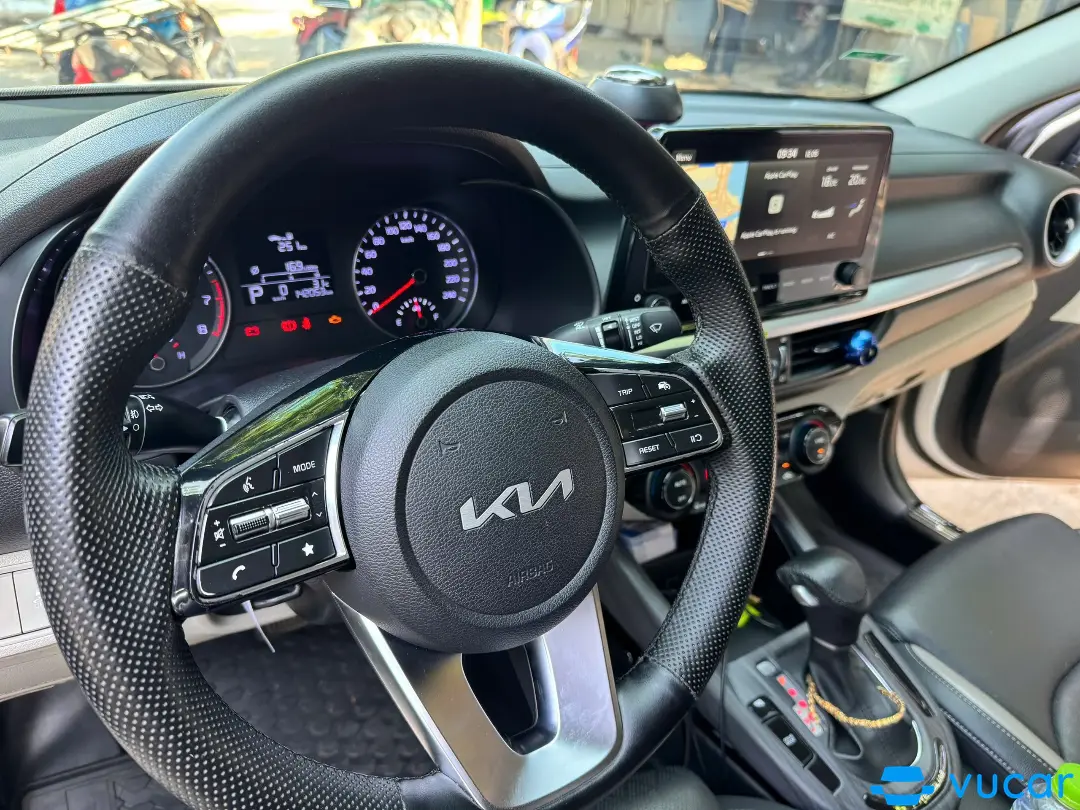 Kia K3 Luxury 1.6 AT 2022 - Nội thất 5