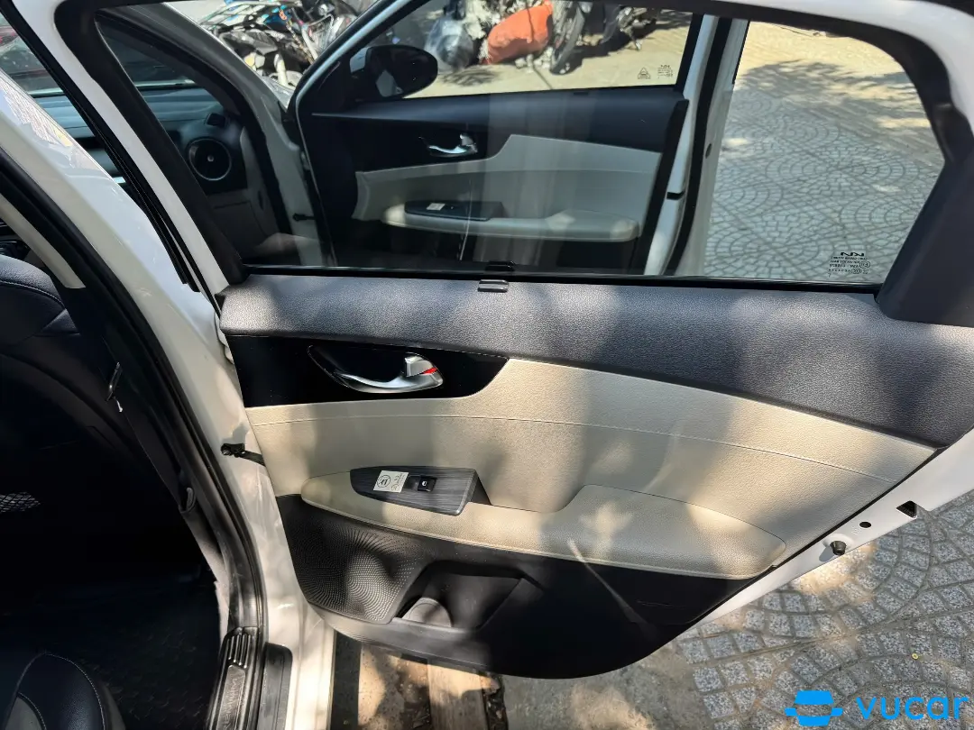 Kia K3 Luxury 1.6 AT 2022 - Nội thất 3