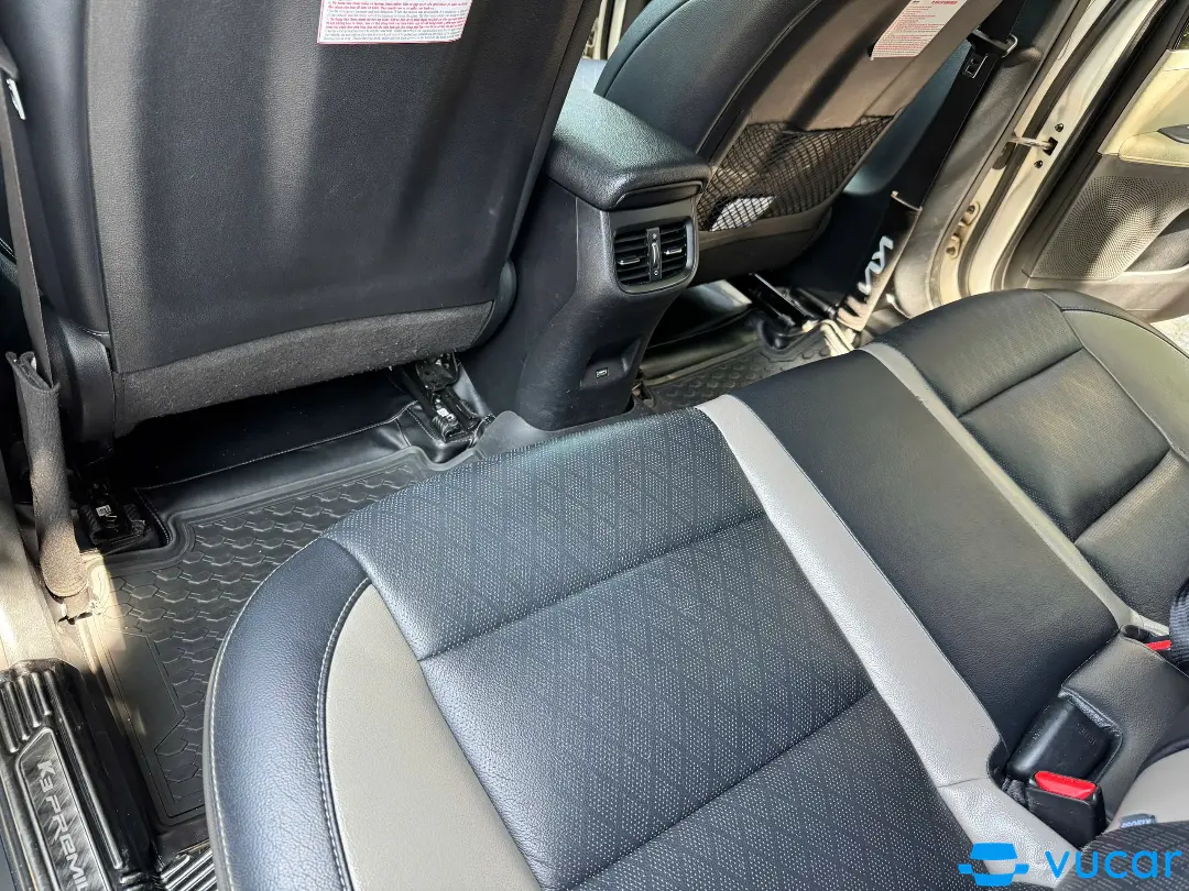 Kia K3 Luxury 1.6 AT 2022 - Nội thất 11