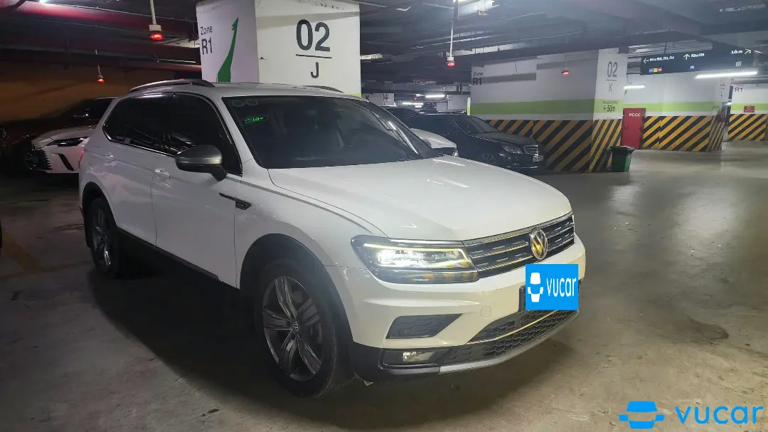 Ảnh xe Volkswagen Tiguan Allspace Allspace 2018  - ảnh 2