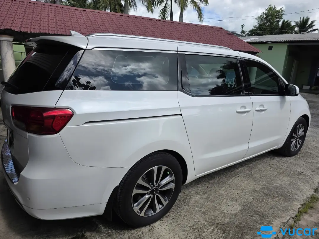 KIA Sedona 3.3L GATH 2017 - Ngoại thất 6