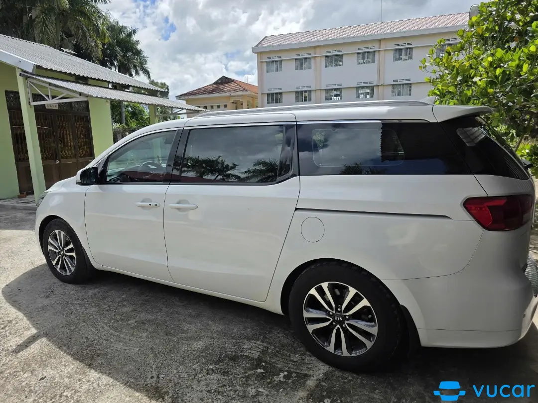 KIA Sedona 3.3L GATH 2017 - Ngoại thất 8